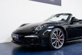Charger l'image dans la visionneuse de la galerie, Porsche 911 Carrera 4S Cabriolet