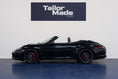 Charger l'image dans la visionneuse de la galerie, Porsche 911 Carrera 4 GTS Cabriolet