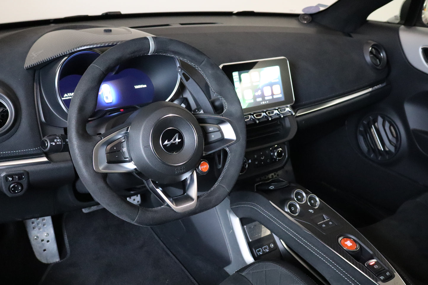 Alpine A110 300 Enstone Edition
