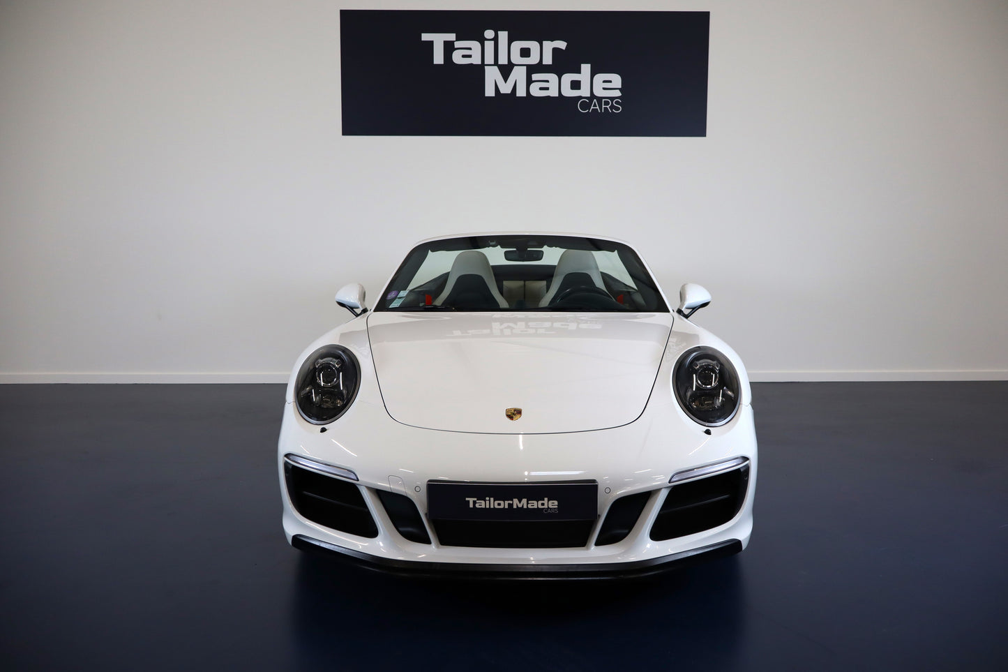 Porsche 911 carrera 4GTS cabriolet