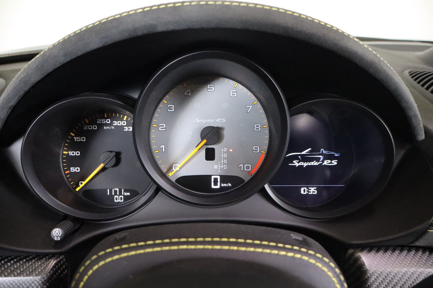 Porsche 718 Spyder RS