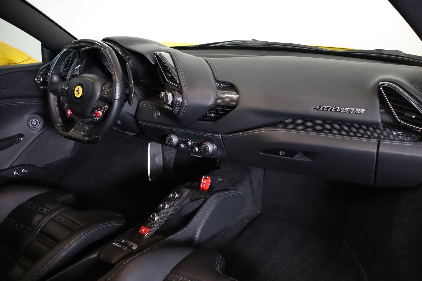FERRARI 488 GTB