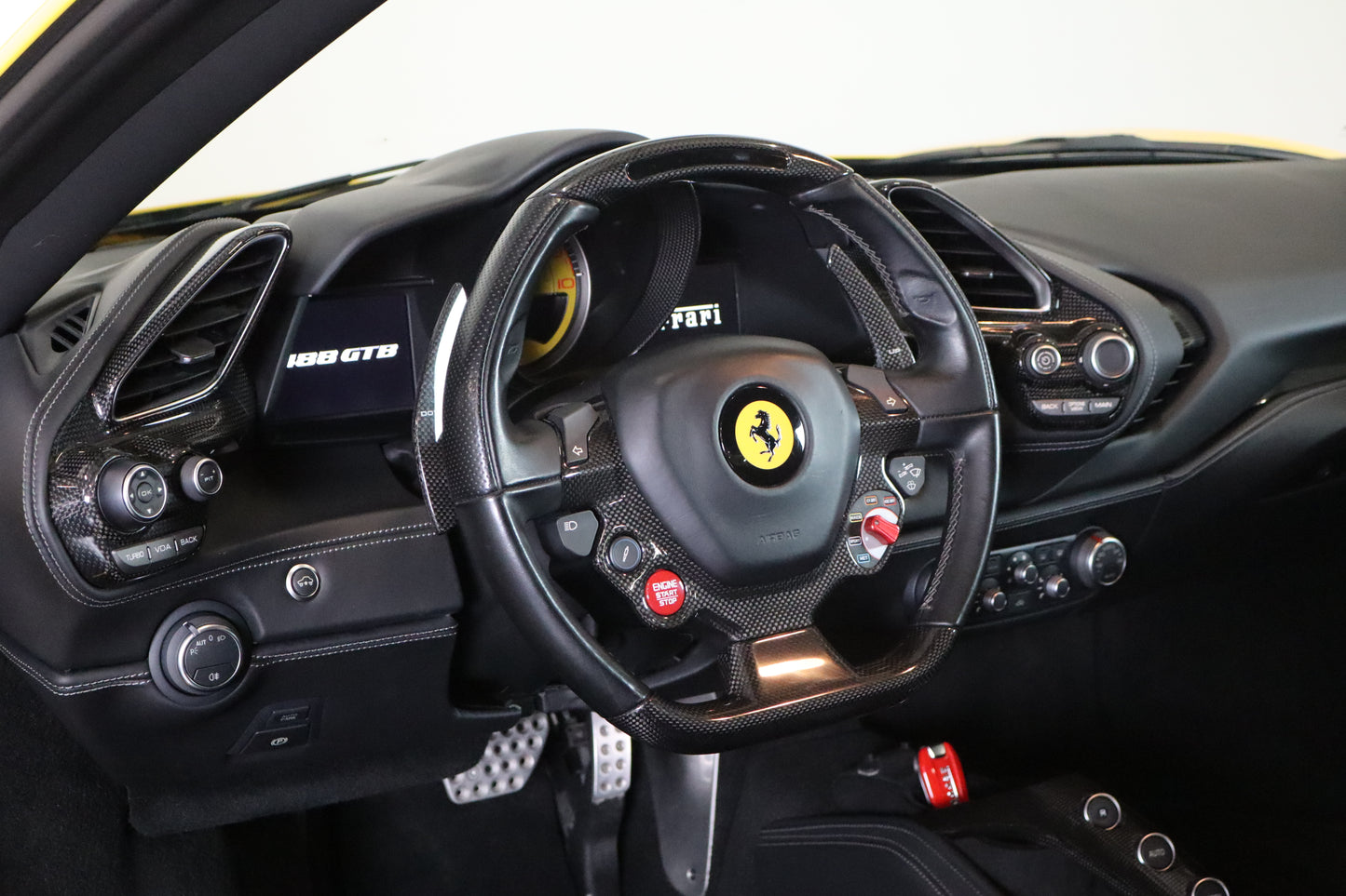FERRARI 488 GTB