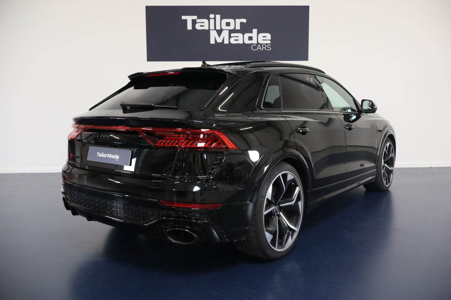 Audi RSQ8 600 Quattro