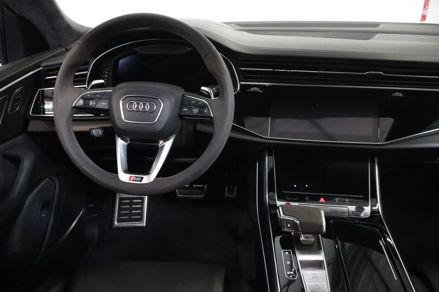 Audi RSQ8 600 Quattro