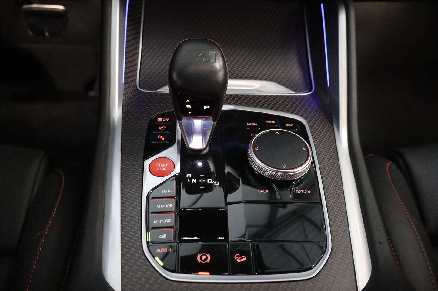BMW XM 748 Label Red