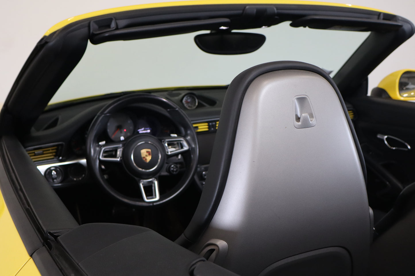 Porsche 911 Cabriolet Carrera 4S