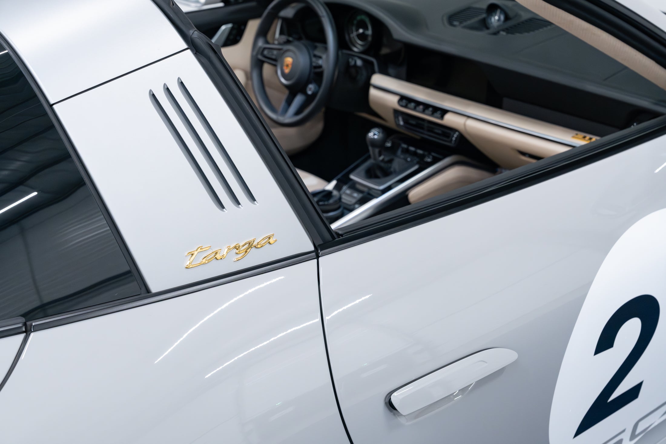 Porsche 911 Targa 4S Heritage Edition