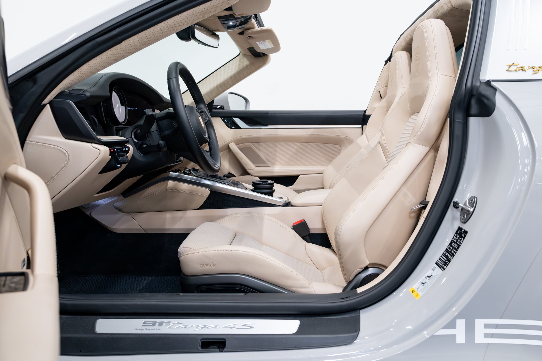 Porsche 911 Targa 4S Heritage Edition