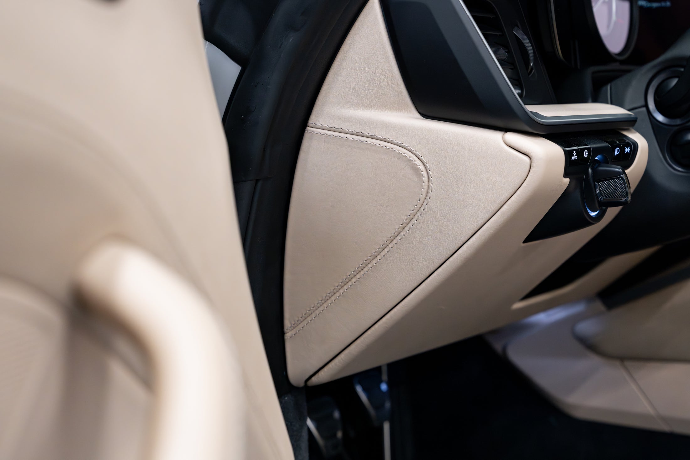 Porsche 911 Targa 4S Heritage Edition