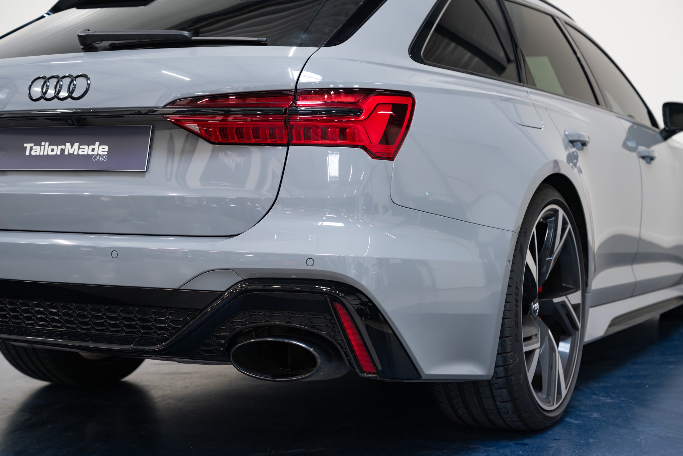 Audi RS6 Avant