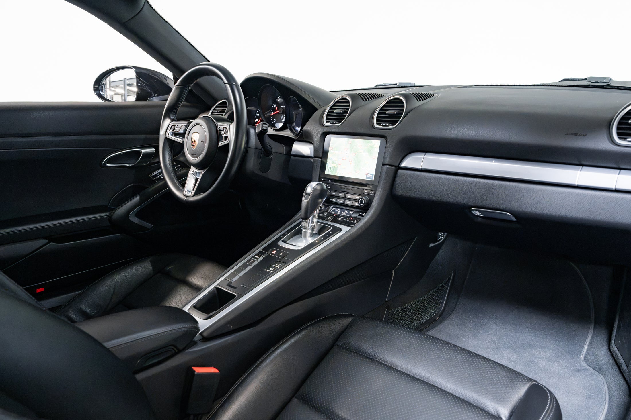 Porsche Cayman 300