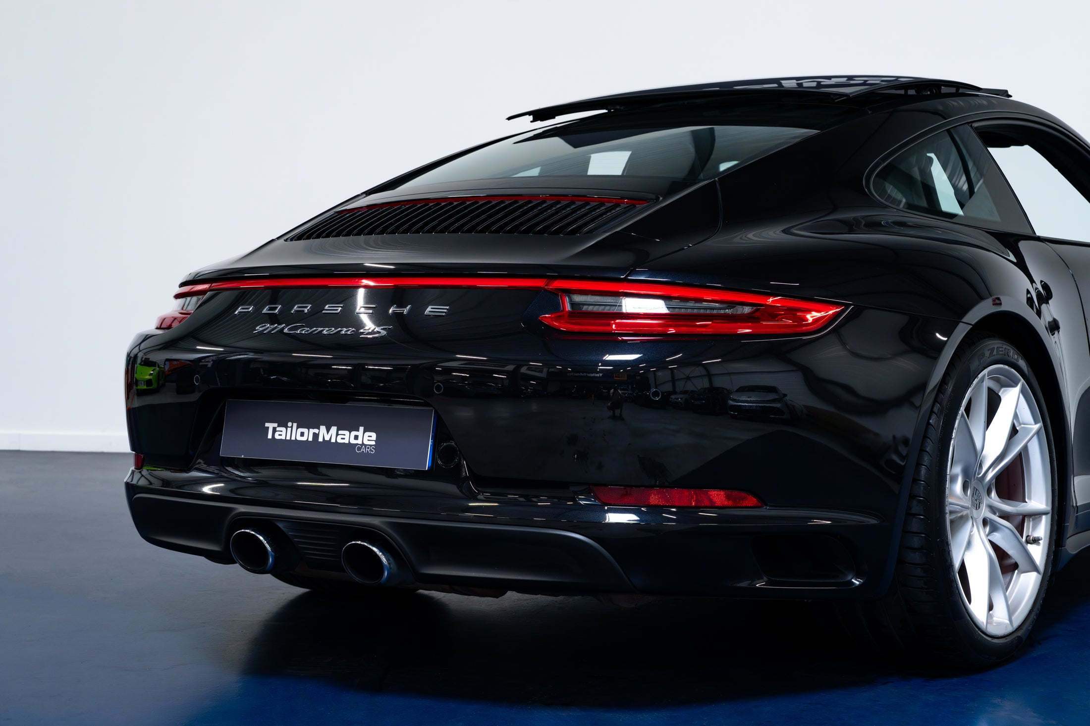 Porsche 911 Carrera 4S