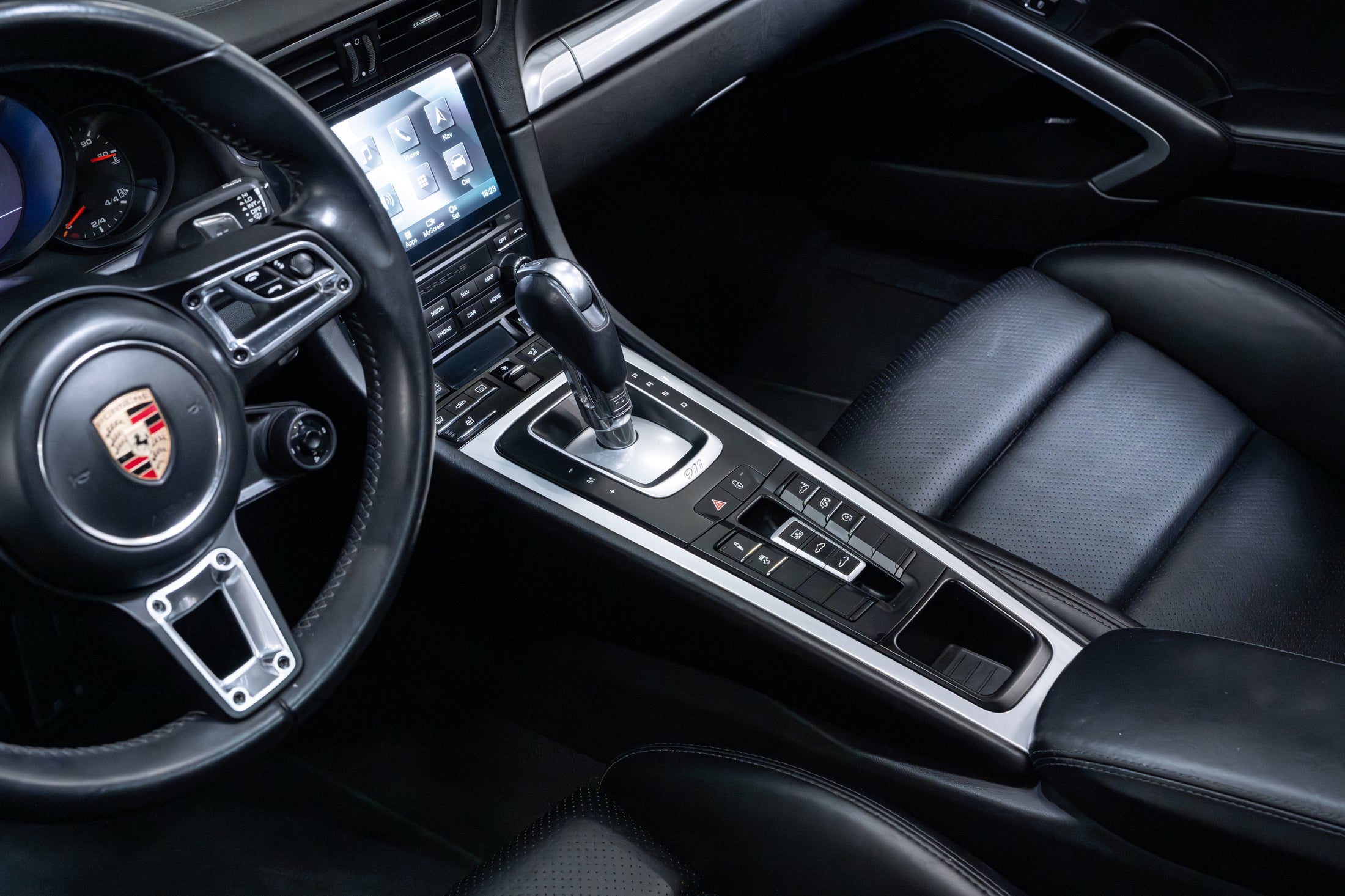 Porsche 911 Carrera 4S