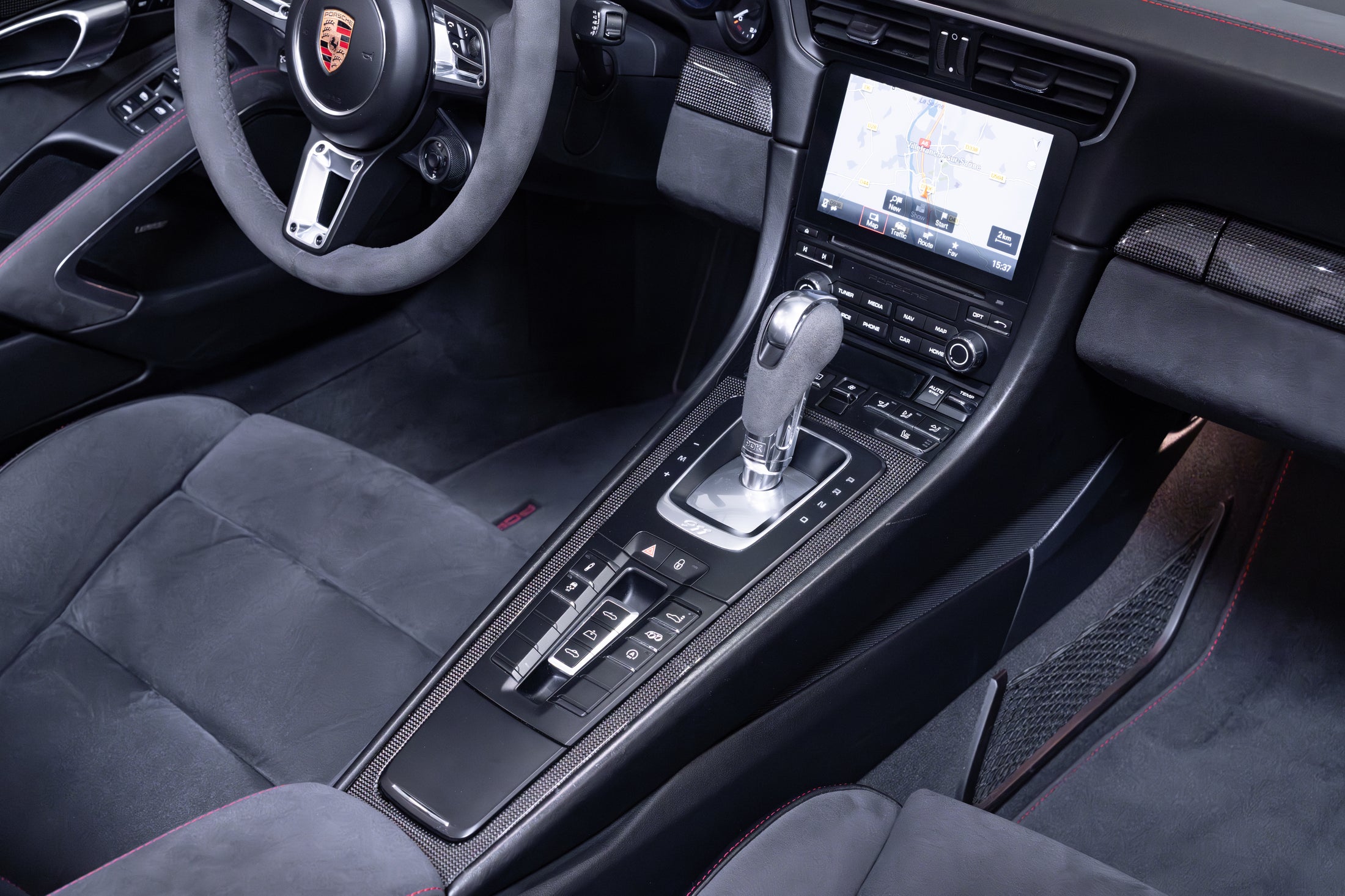 Porsche 911 Carrera 4 GTS Cabriolet