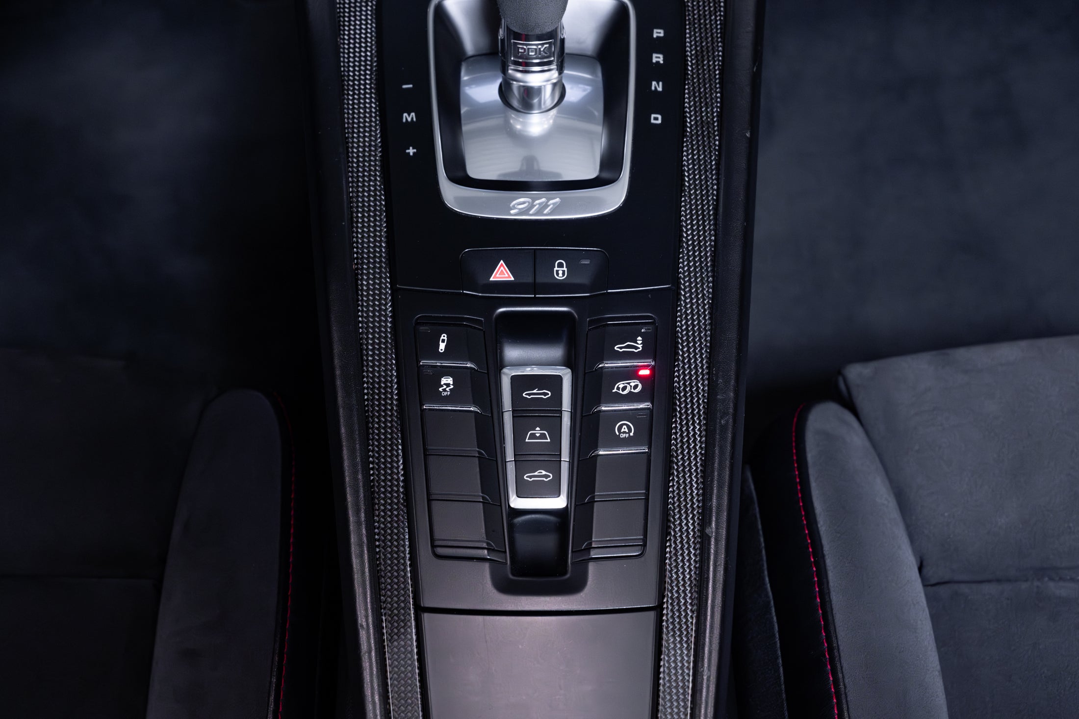 Porsche 911 Carrera 4 GTS Cabriolet