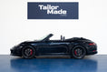Charger l'image dans la visionneuse de la galerie, Porsche 911 Carrera 4 GTS Cabriolet
