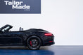 Charger l'image dans la visionneuse de la galerie, Porsche 911 Carrera 4 GTS Cabriolet
