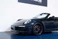 Charger l'image dans la visionneuse de la galerie, Porsche 911 Carrera 4 GTS Cabriolet
