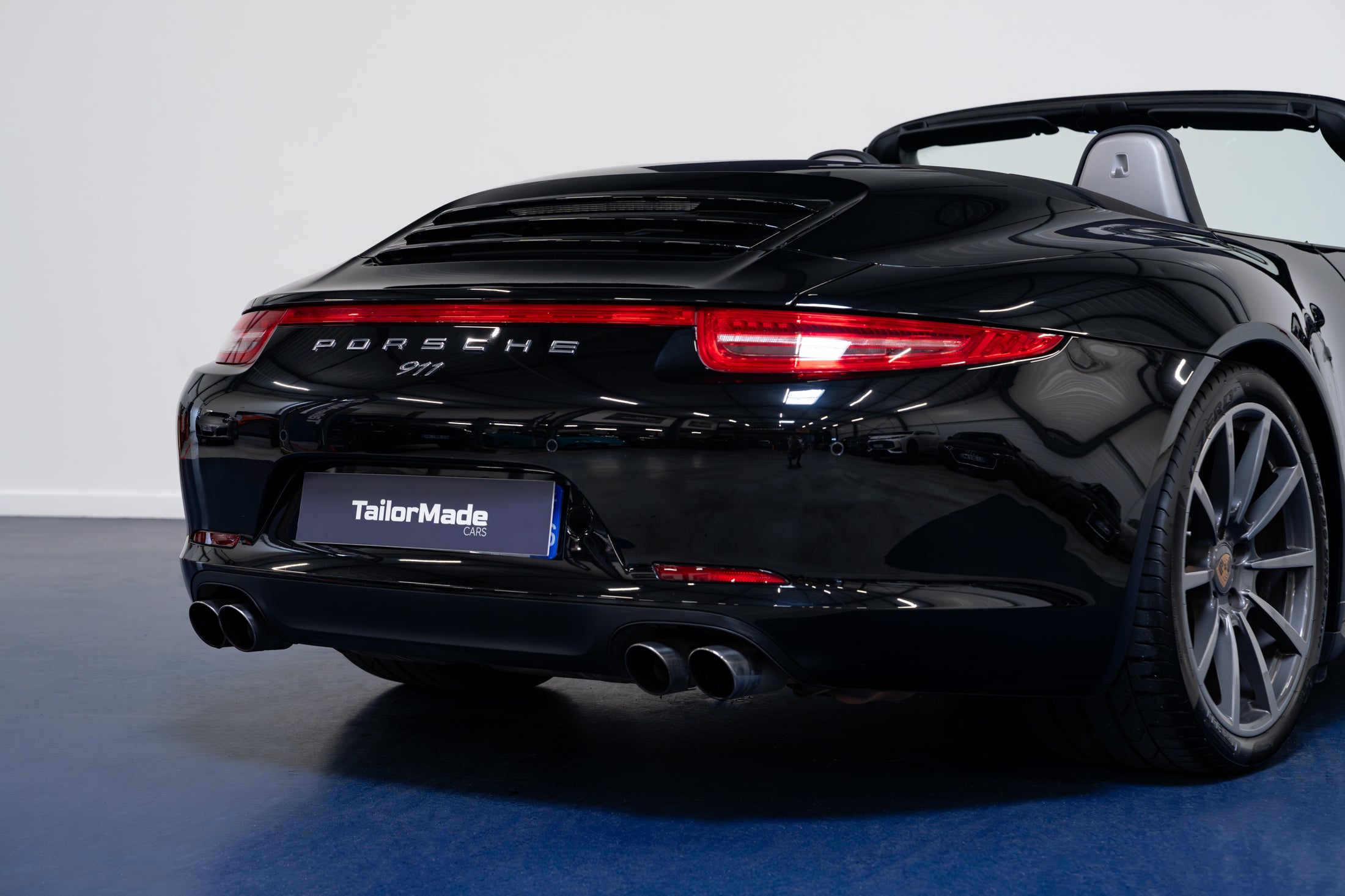 Porsche 911 Carrera 4S Cabriolet