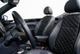 Charger l'image dans la visionneuse de la galerie, Volkswagen Coccinelle Cabriolet
