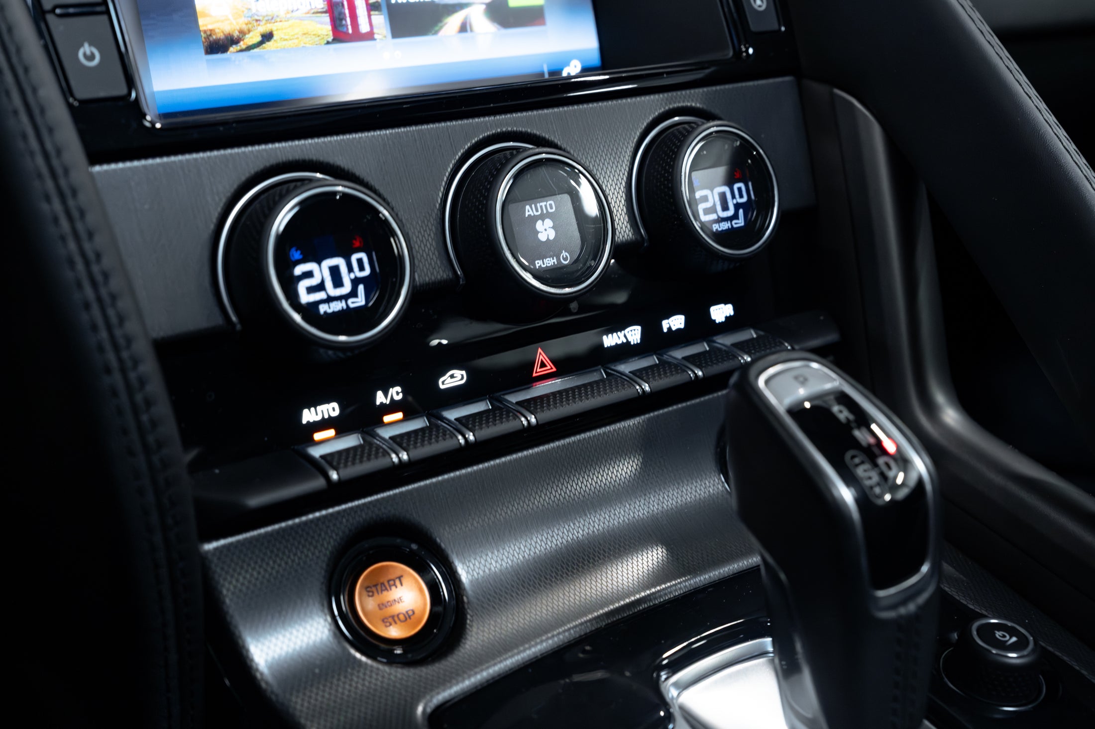 Jaguar F-Type V6