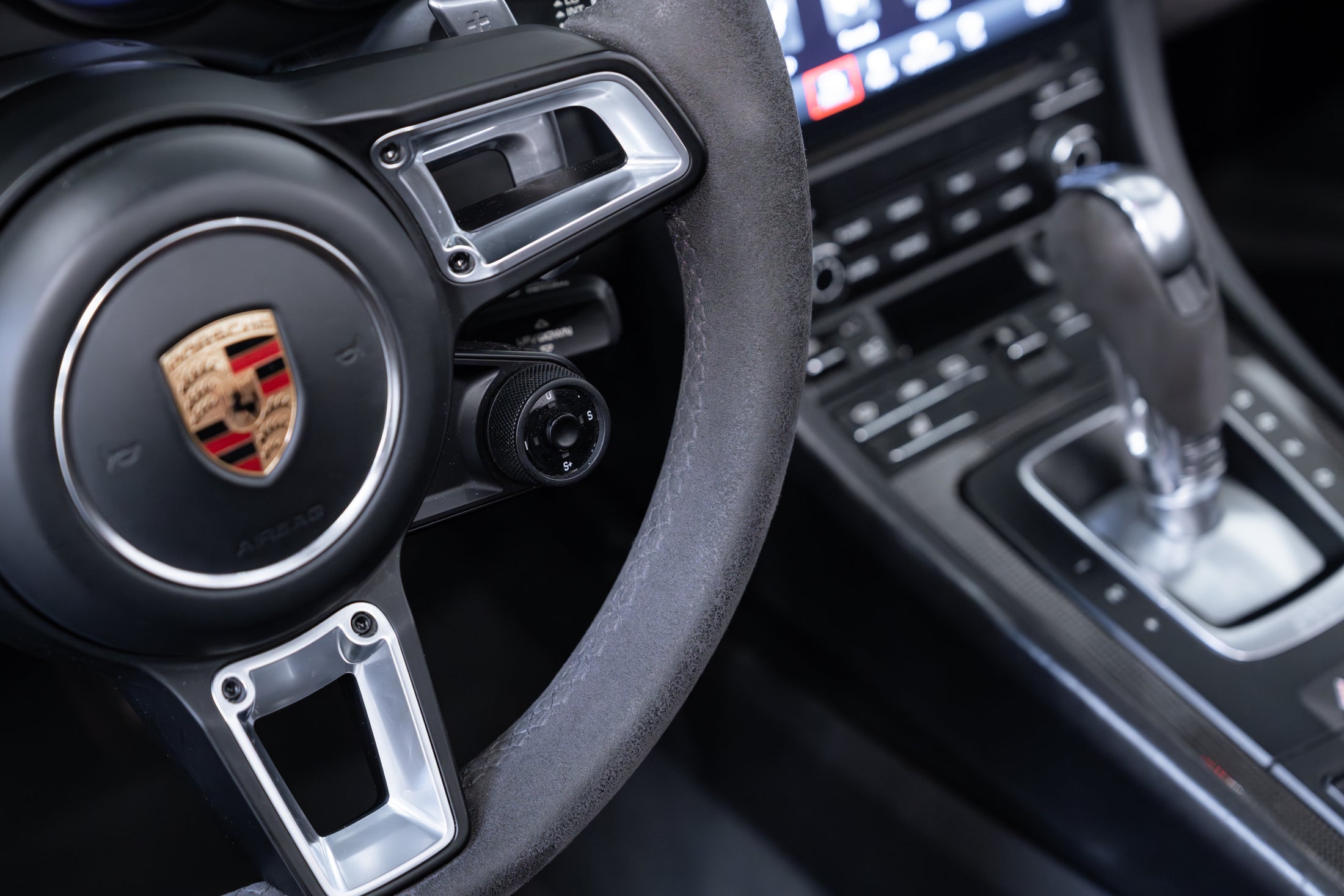 Porsche 911 Carrera 4 GTS Cabriolet