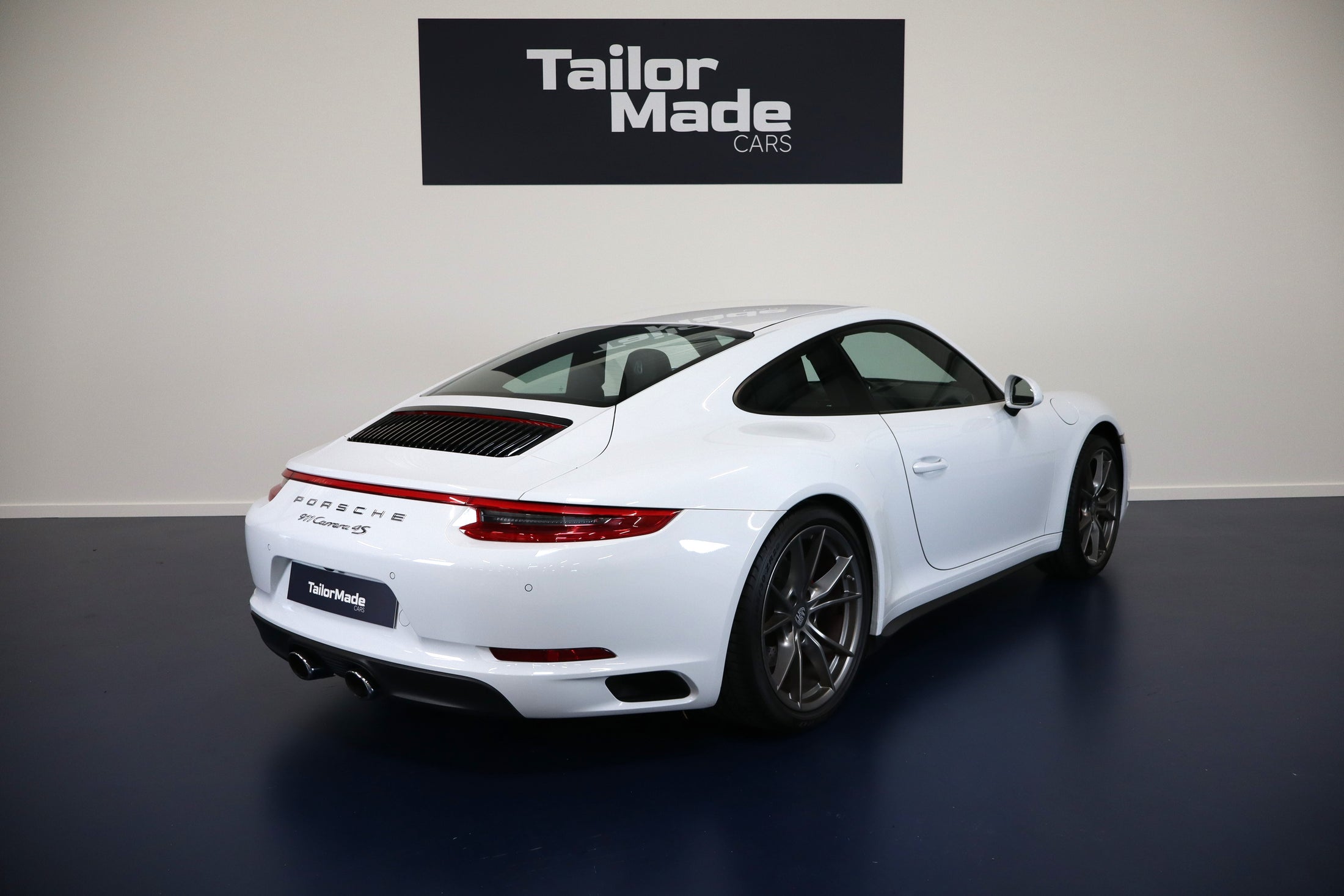 Porsche 911 carrera 4S coupe