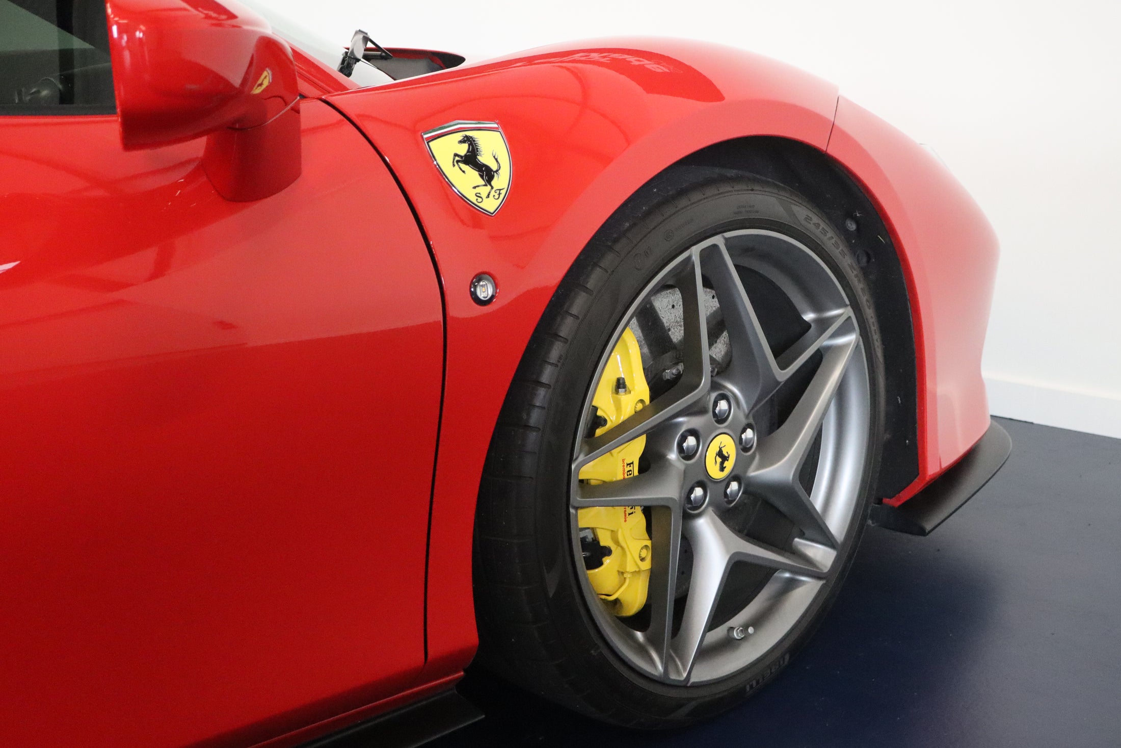 Ferrari F8 Tributo