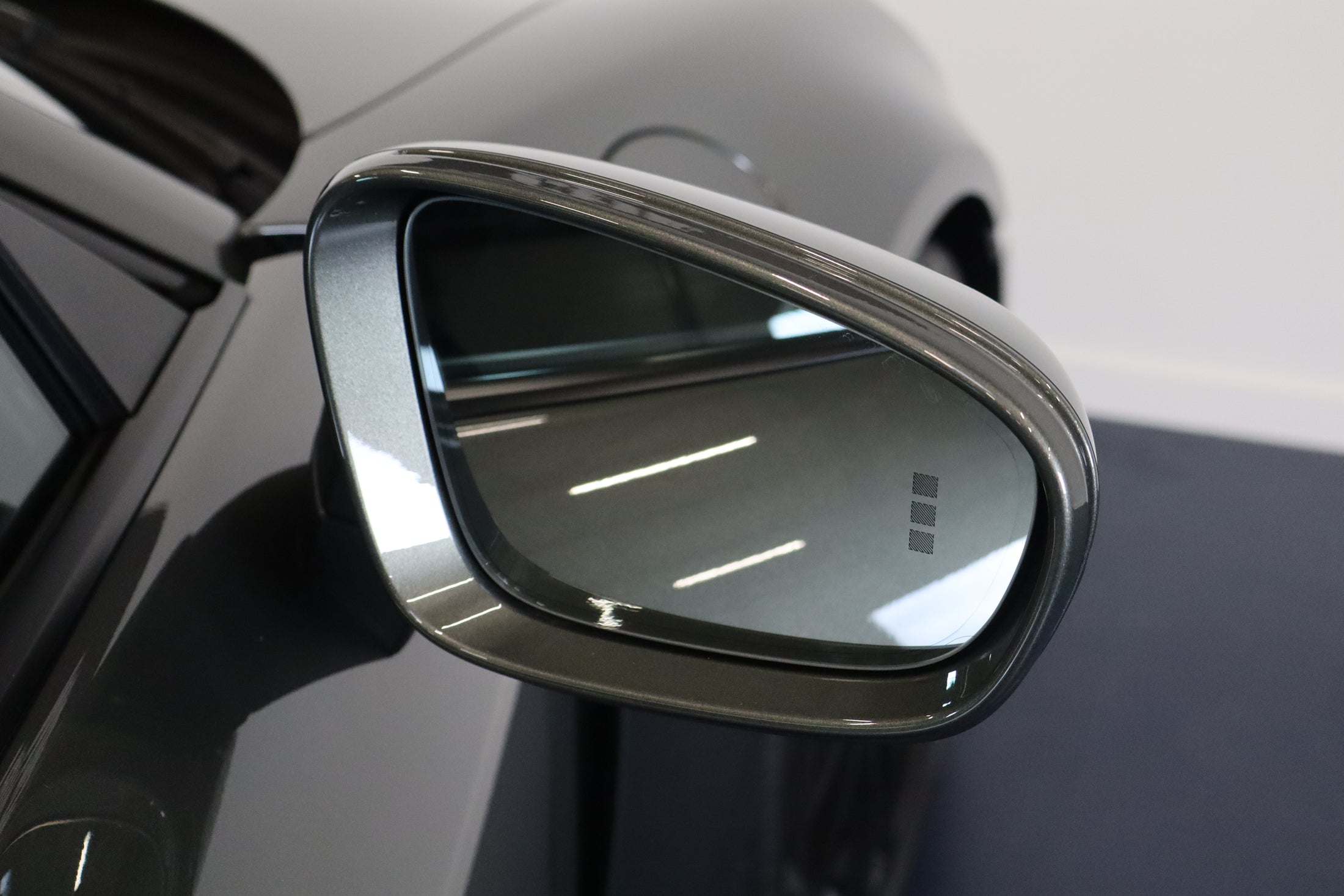 Porsche 911 GTS Coupe