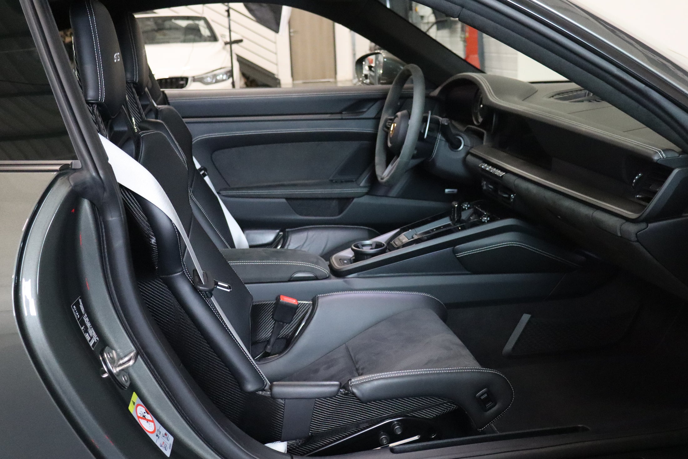 Porsche 911 GTS Coupe