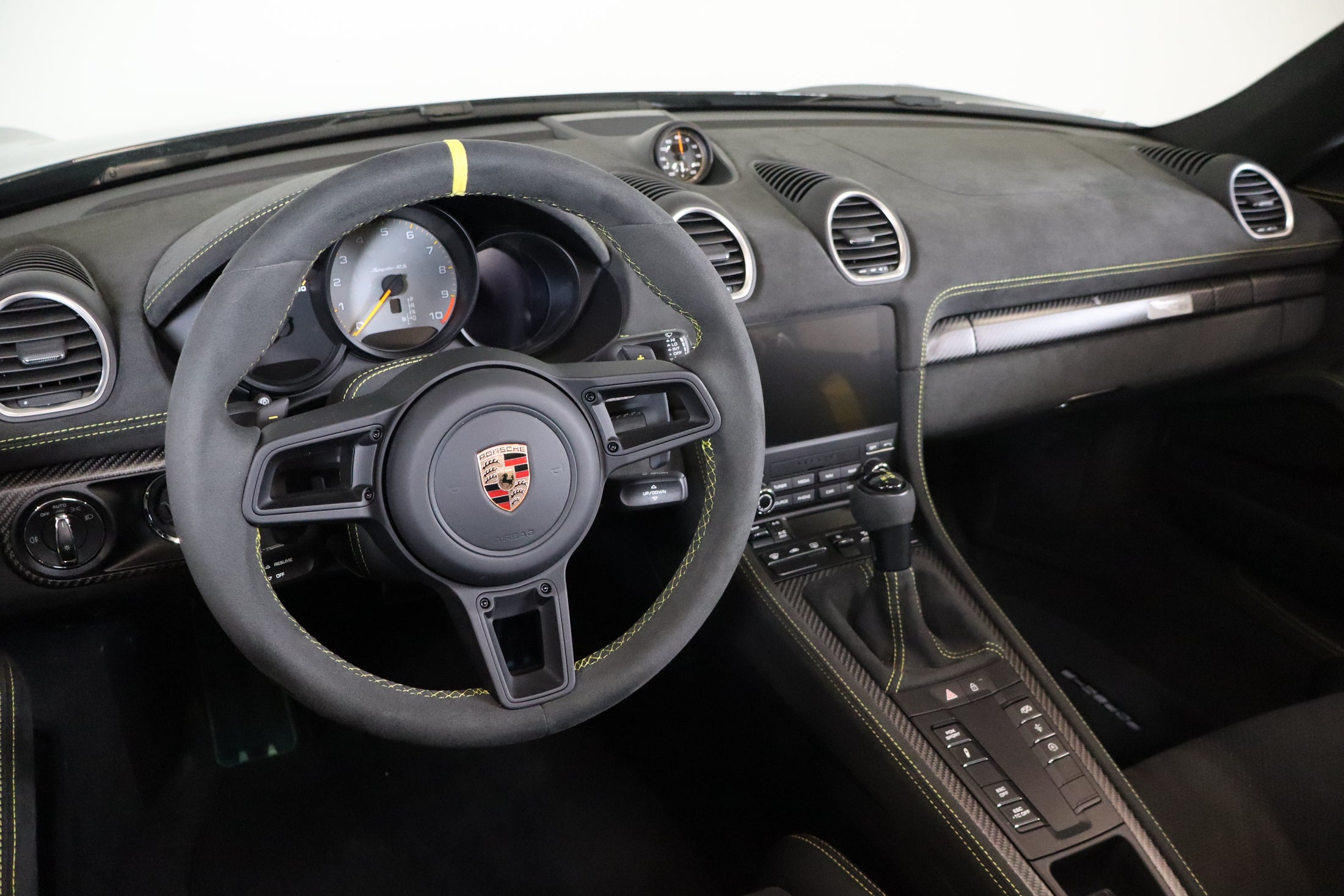 Porsche 718 Spyder RS