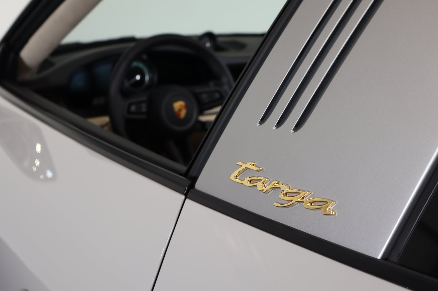 Porsche 911 Targa 4S Heritage Edition