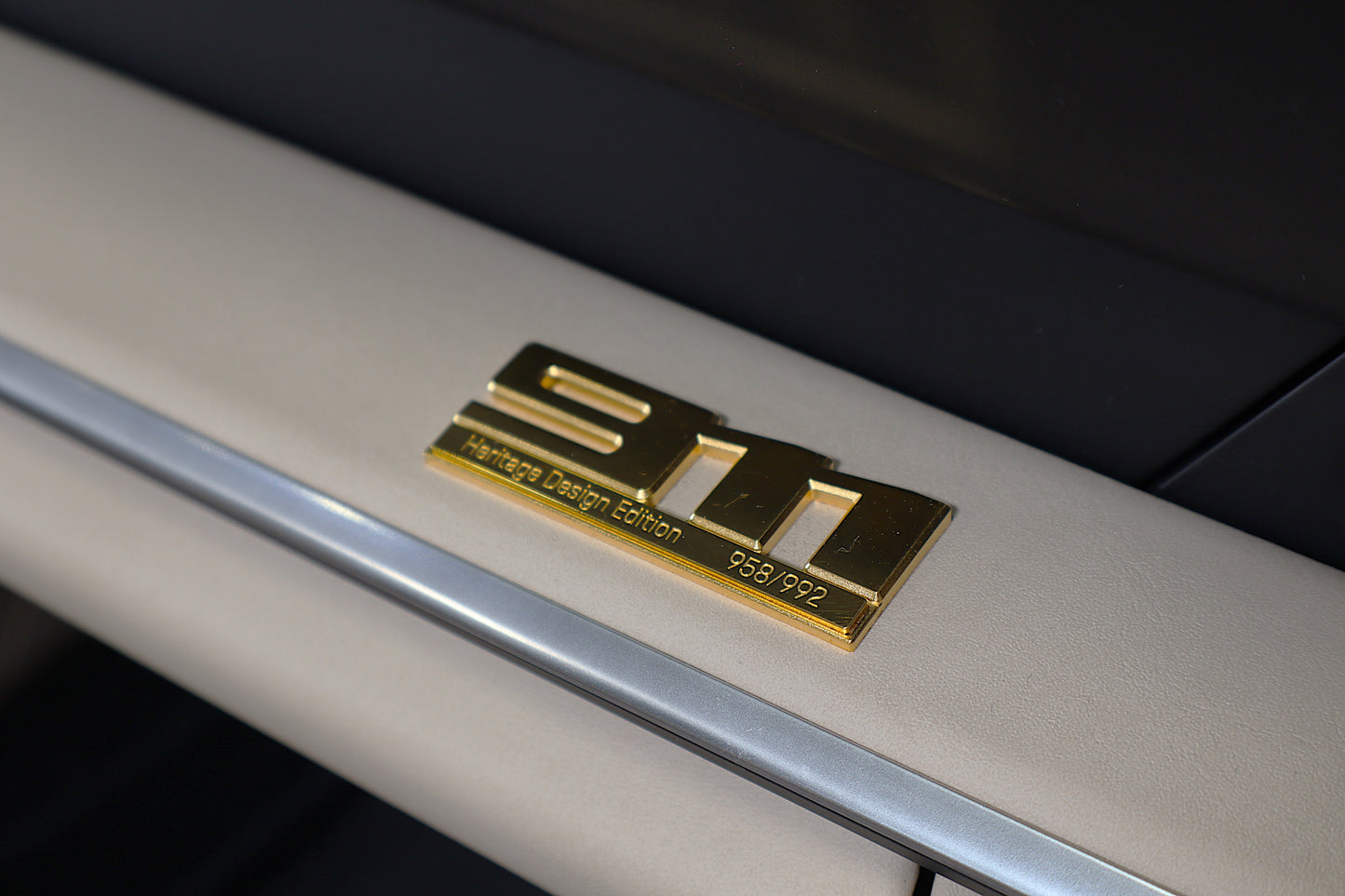 Porsche 911 Targa 4S Heritage Edition