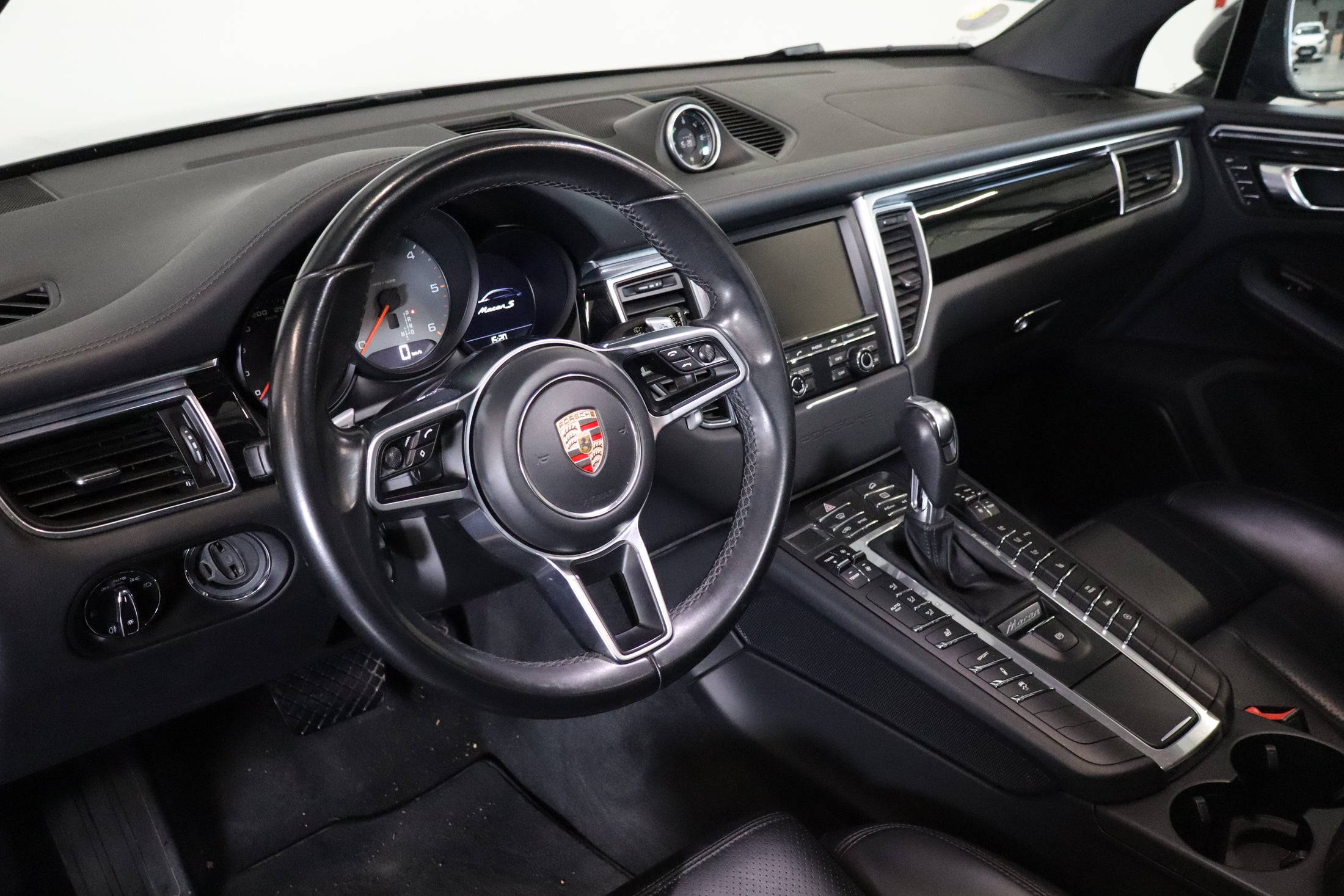 Porsche Macan S