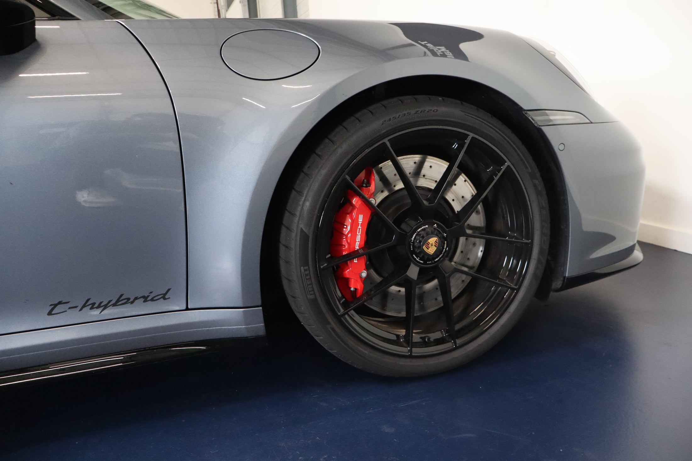 Porsche 911 Carrera GTS 541
