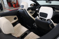 Charger l'image dans la visionneuse de la galerie, Mercedes Classe C43 390 Cabriolet 4 Matic
