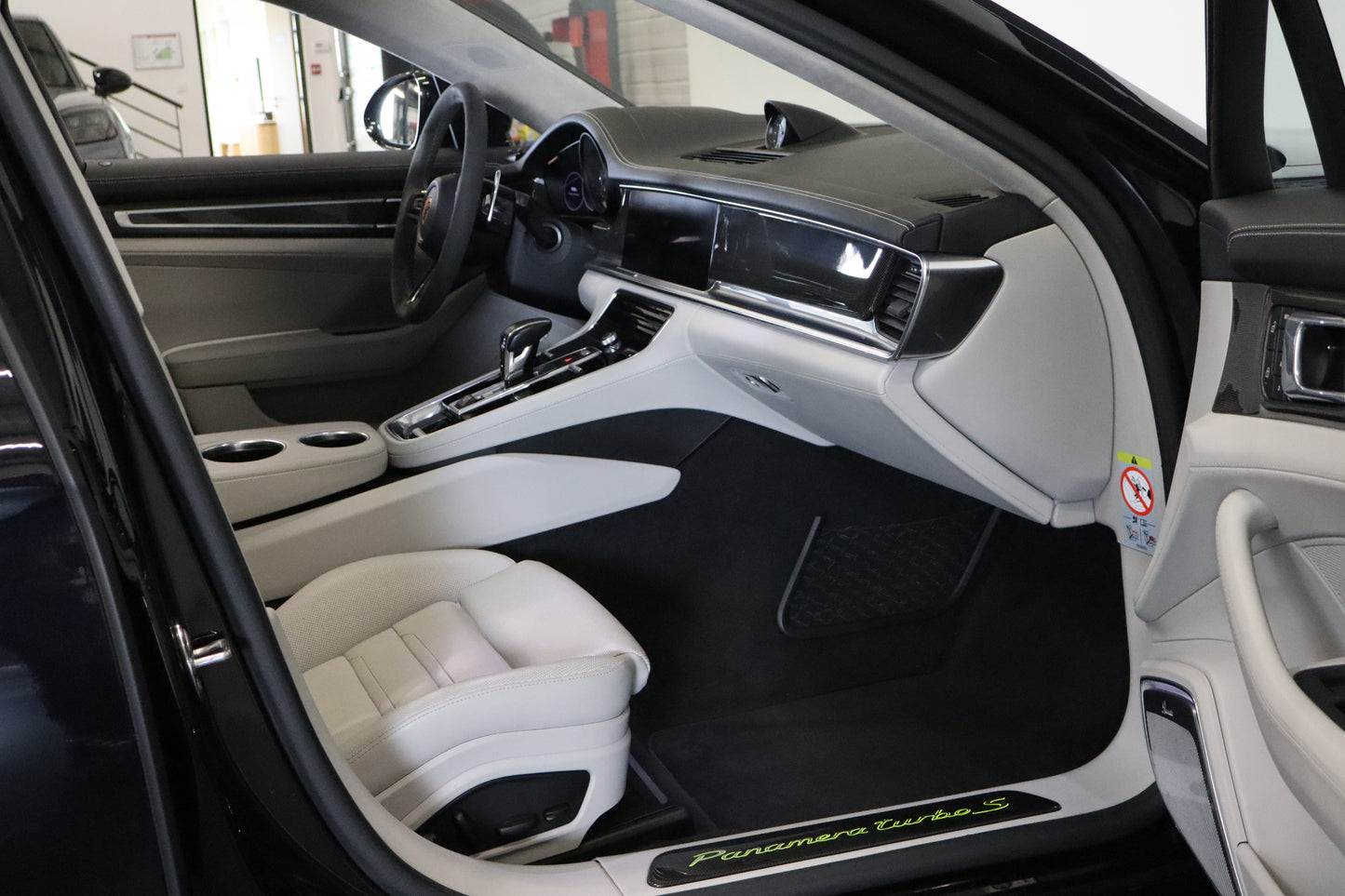 Panamera Turbo S Sport Turismo