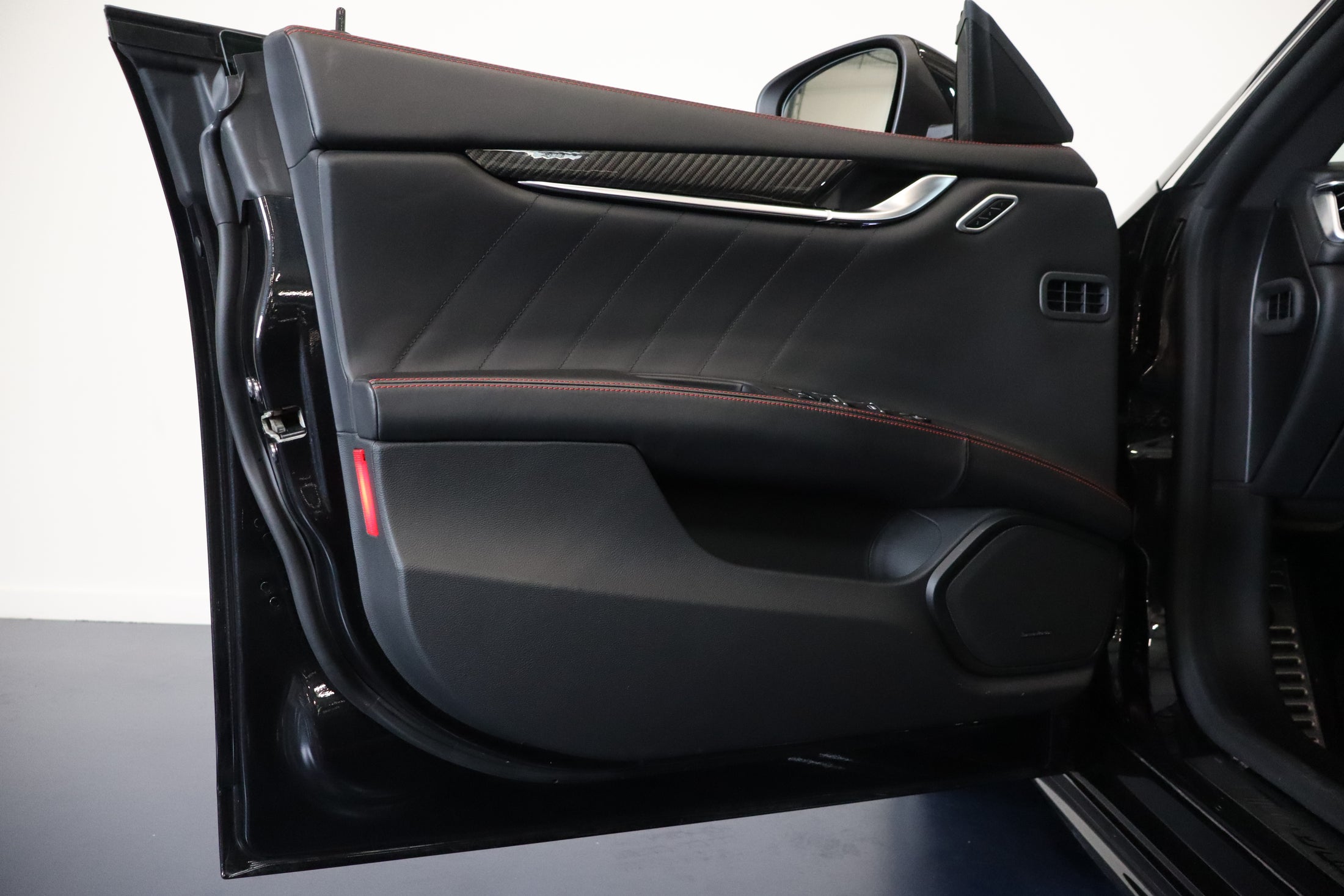 Maserati Ghibli SQ4