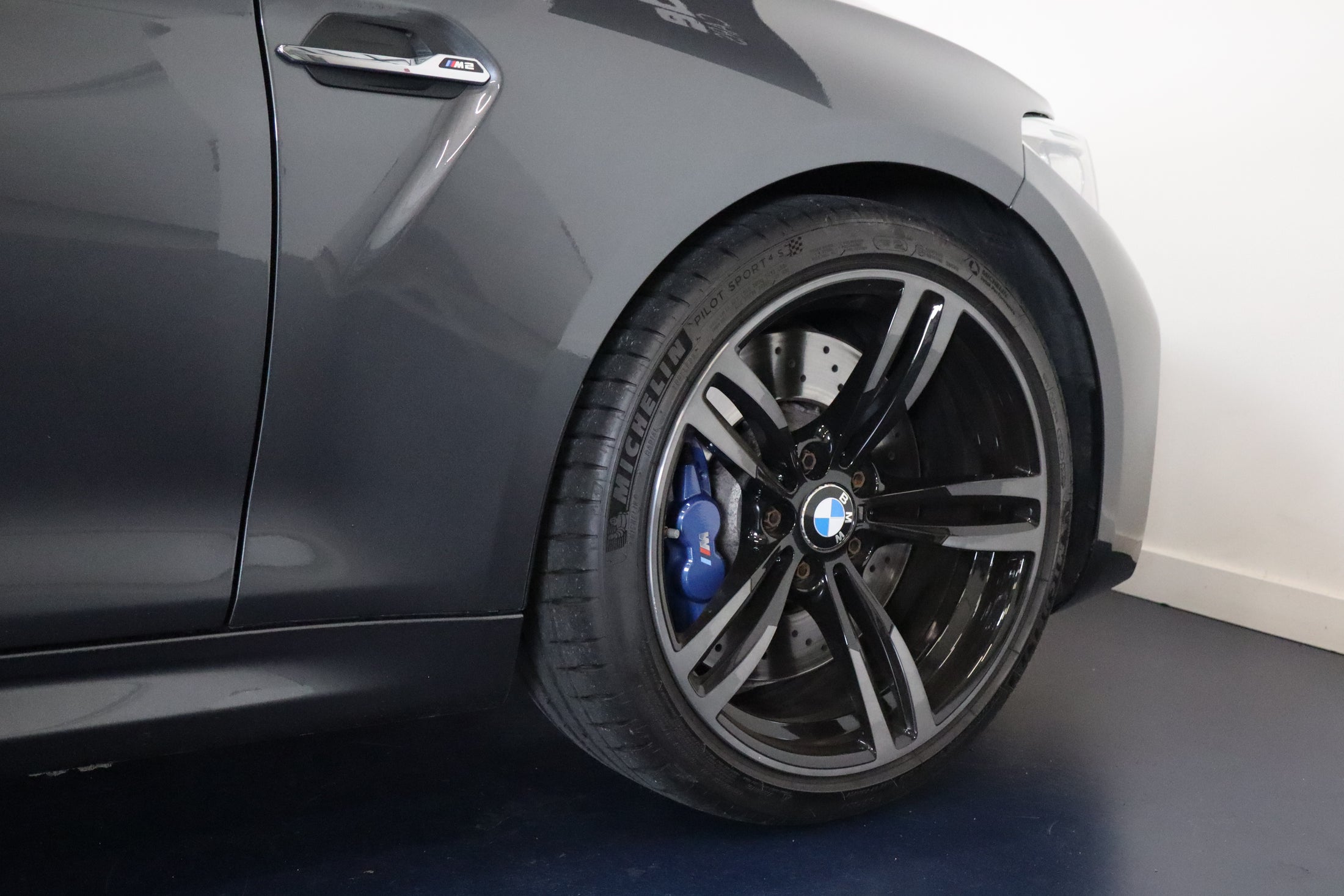 BMW M2
