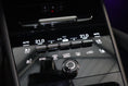 Charger l'image dans la visionneuse de la galerie, Porsche Cayenne E Hybrid Coupé
