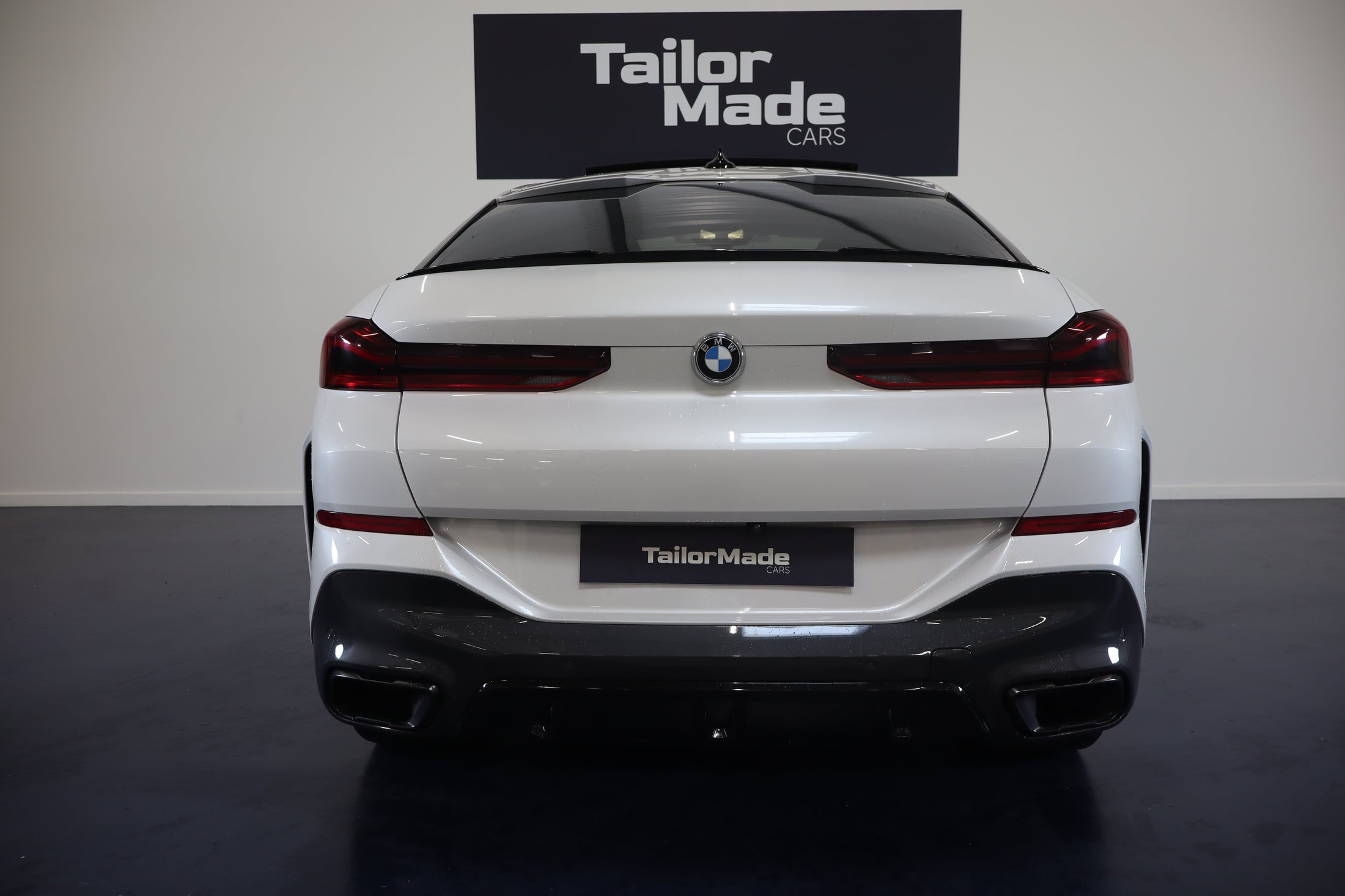 BMW X6 40i