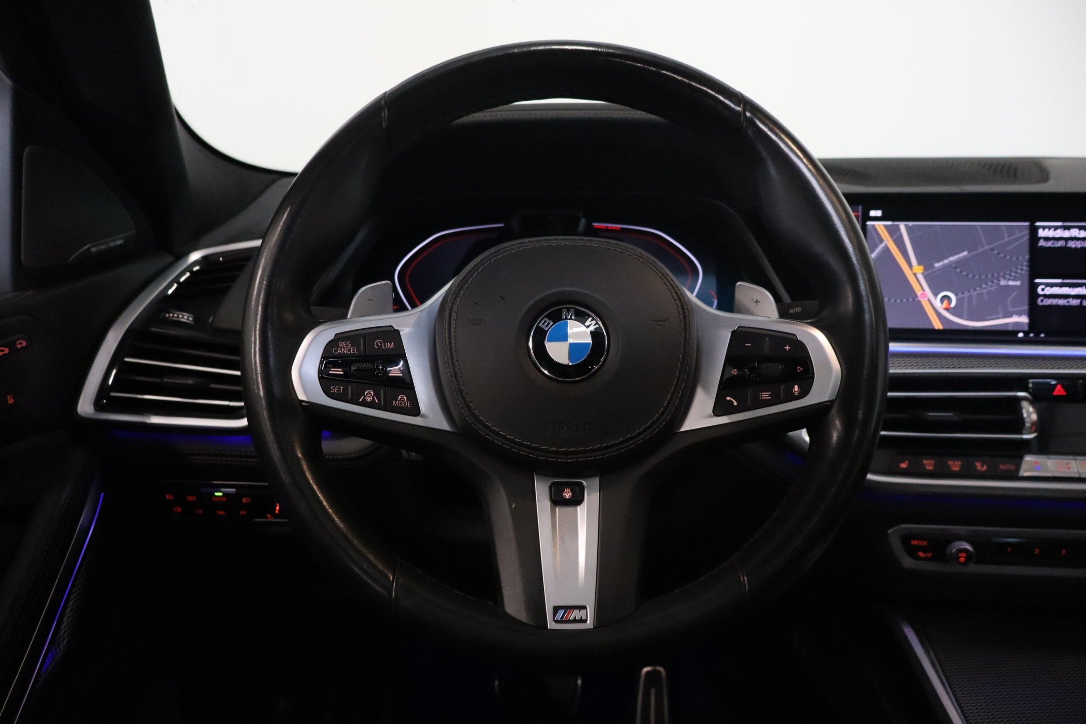 BMW X6 40i