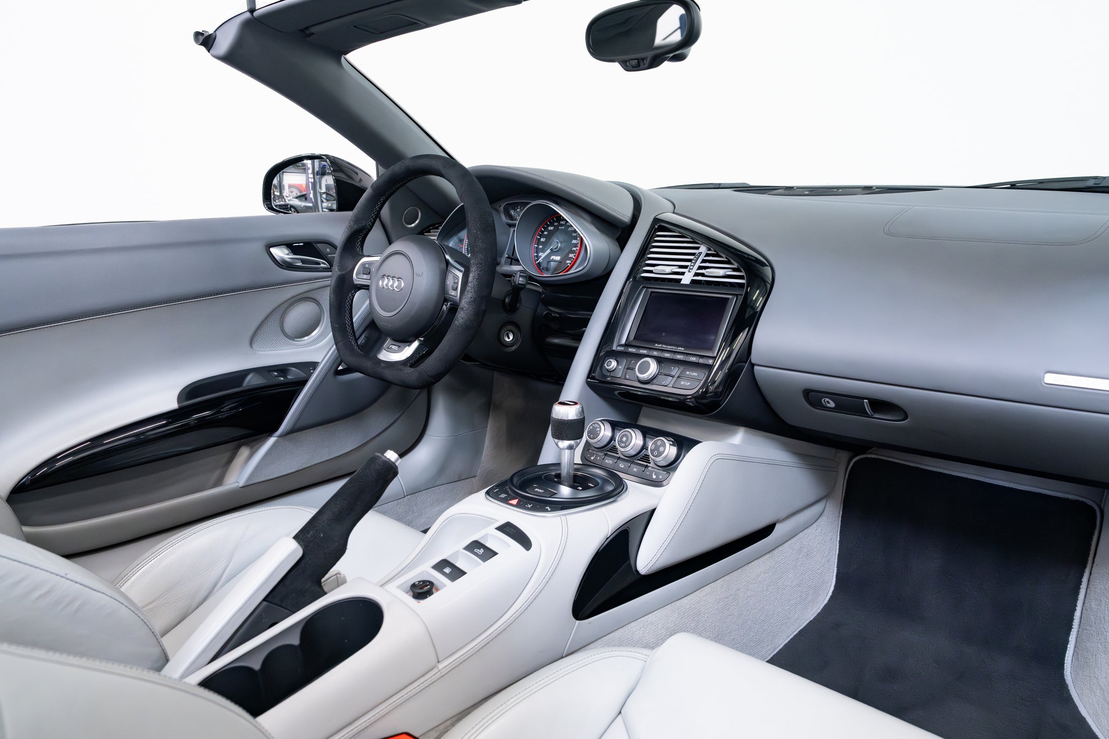 Audi R8 Spyder V10