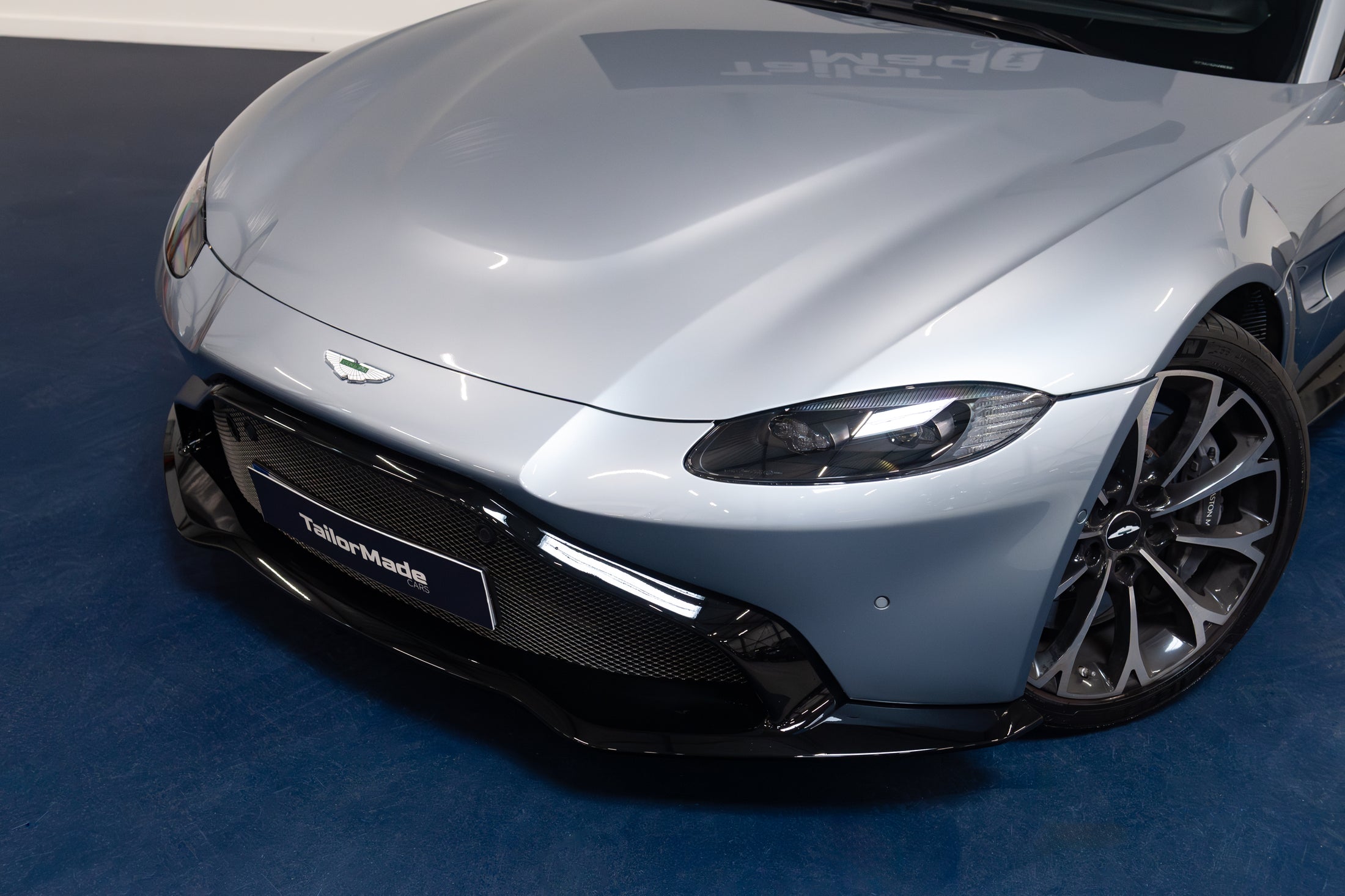Aston Martin V8 Vantage 510