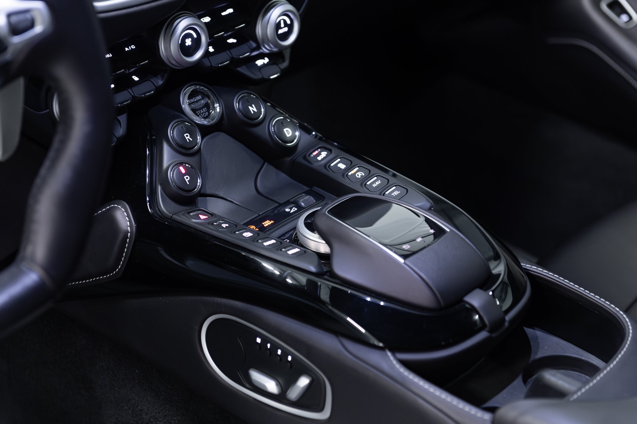Aston Martin V8 Vantage 510