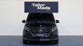 Charger l'image dans la visionneuse de la galerie, Mercedes Classe V 300D 4Matic AMG
