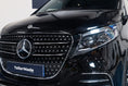 Charger l'image dans la visionneuse de la galerie, Mercedes Classe V 300D 4Matic AMG
